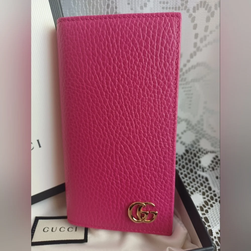 Gucci Pink Bifold Wallet Phone Card Holder Wallet Iphone 7/8
